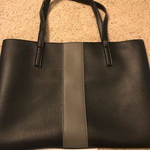 Vince Camuto leather hand bag with dust cover